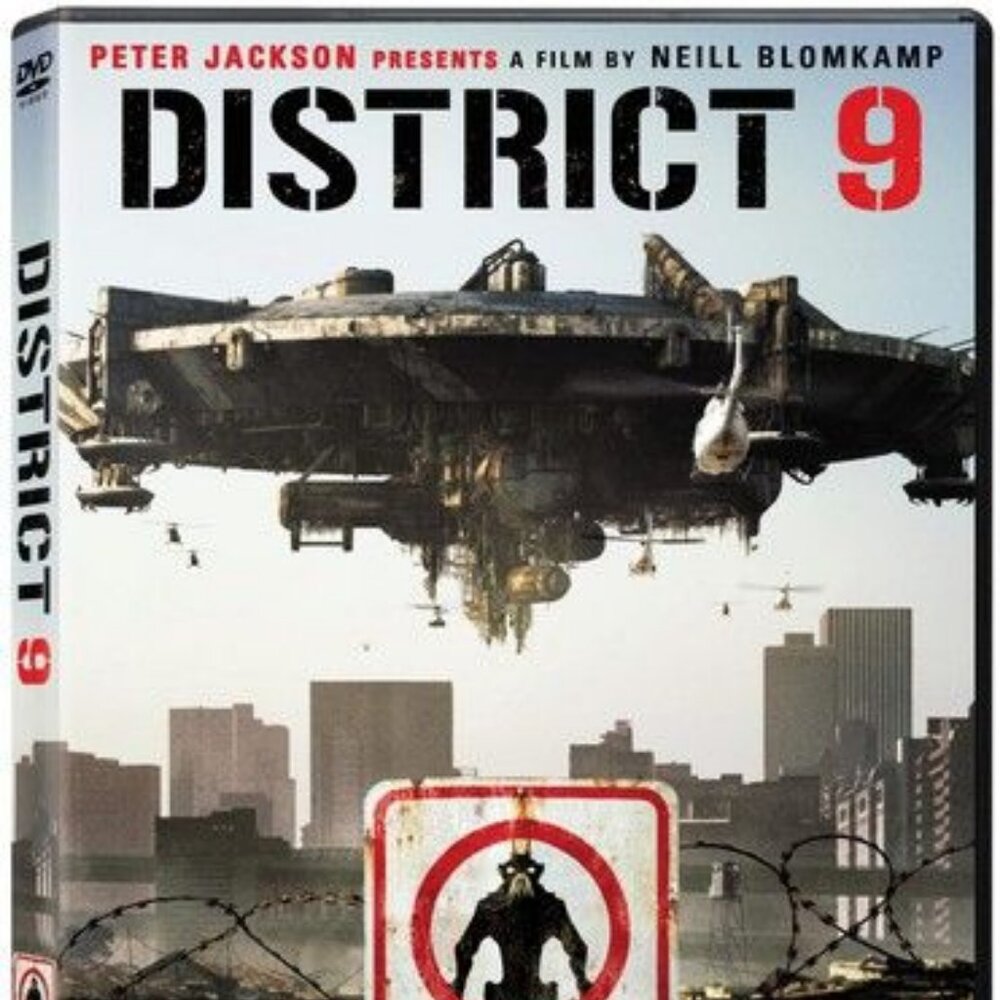 District 9 Starring Sharlto Copley Rated R DVD by Sony Pictures Must See SciFi